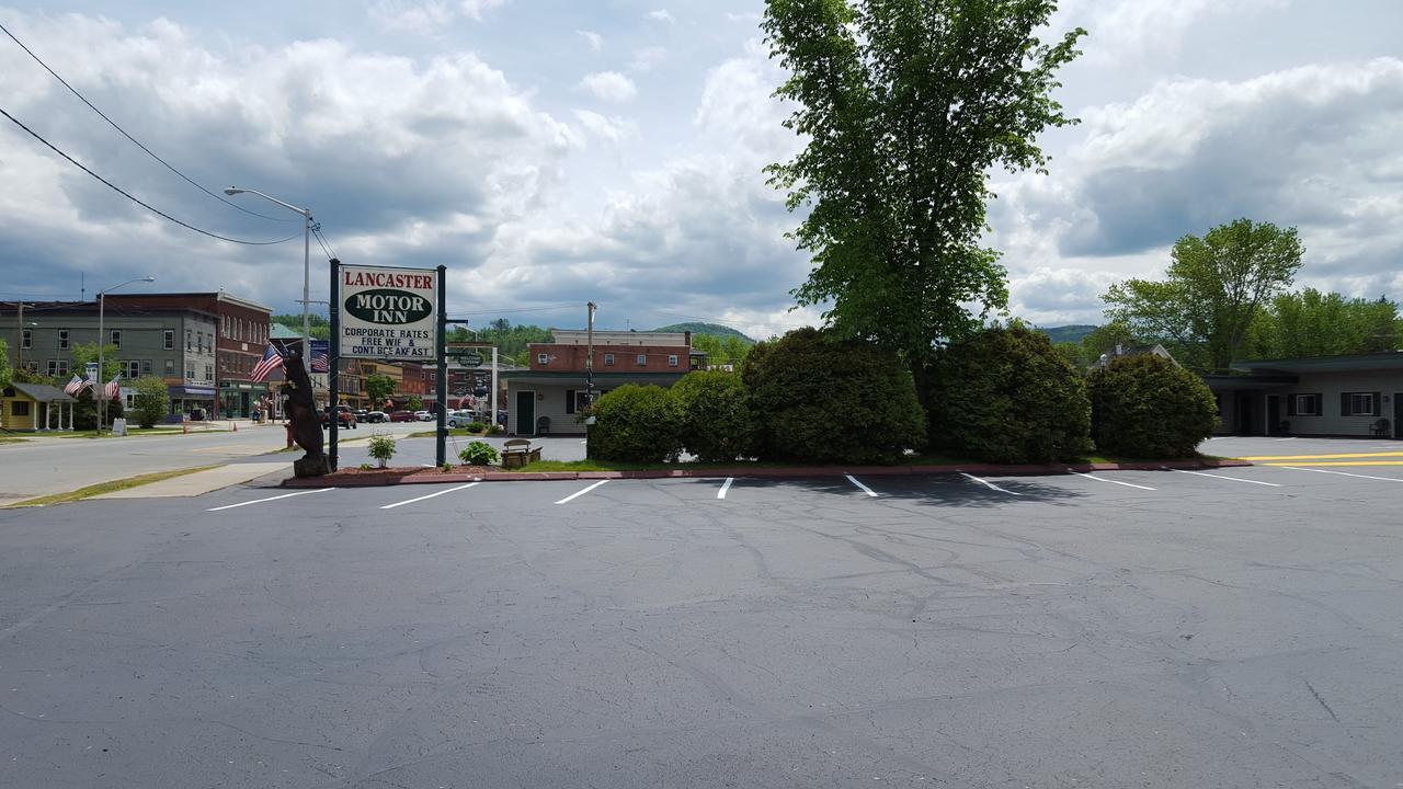 Lancaster Motor Inn エクステリア 写真